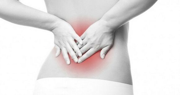 Dolor lumbar en una mujer.